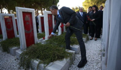 CHP Genel Başkanı Özel, Çanakkale Şehitler Abidesini ziyaret etti – Güncel haberler